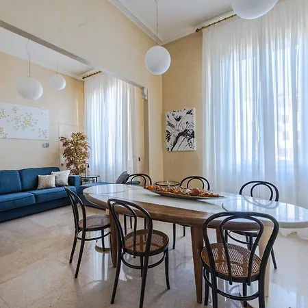 The Art Gallery Апартаменты *